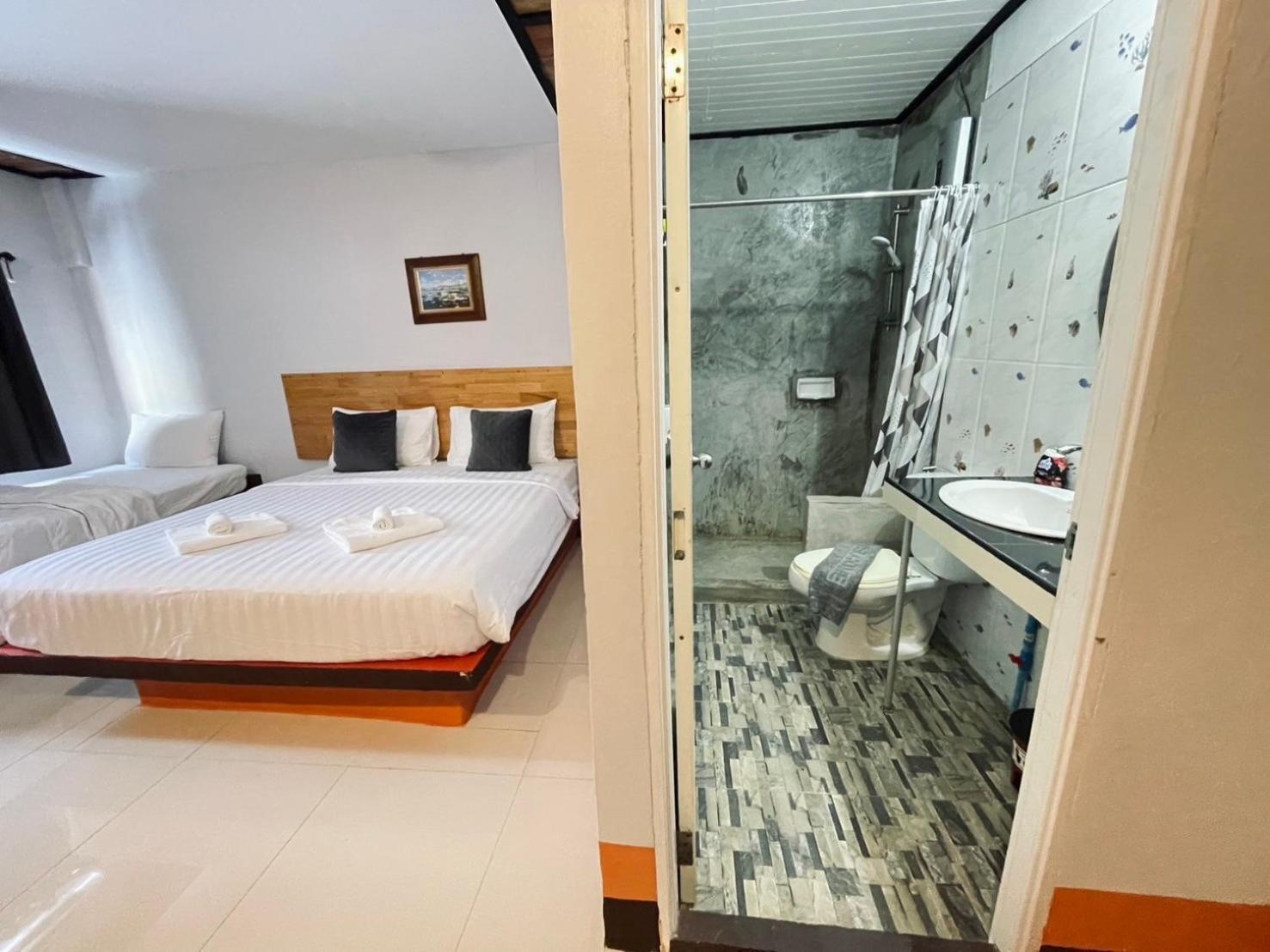 Mookboonchu Guesthouse ,Kohmook Trang Ko Mook Bagian luar foto
